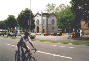 Viualisierung der Freiburger Synagoge in heutiger Bebauung, zerstrt in der Reichspogromnacht am 9./10. November 1938.